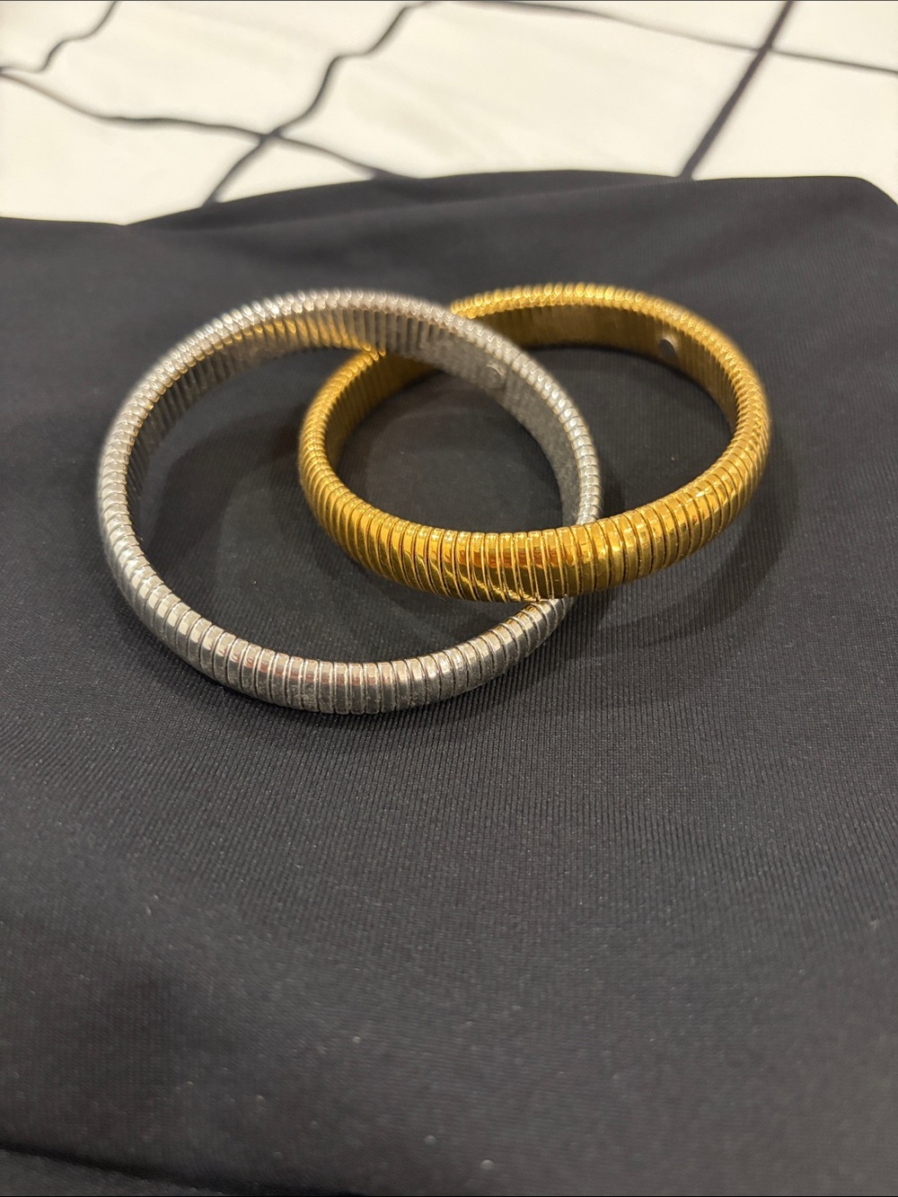 Gold and Silver Ribbed Metal Bangle Set - Women Accessories